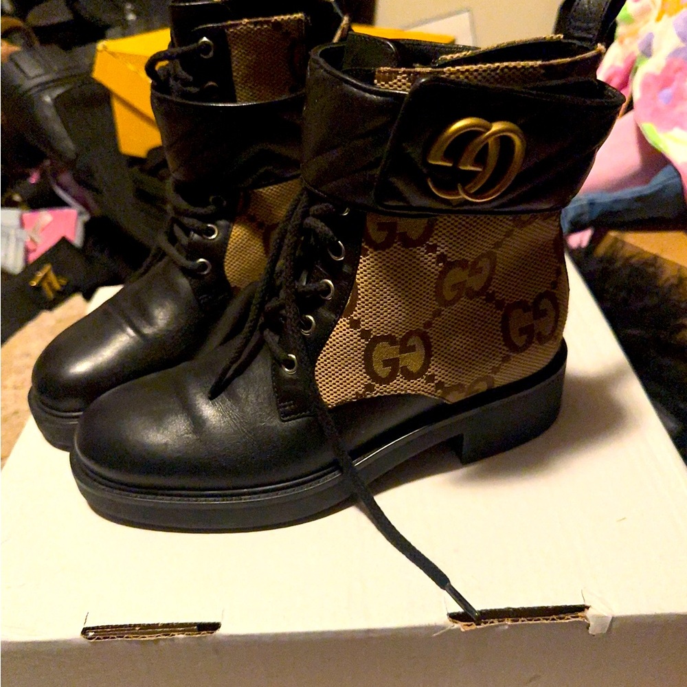 Gucci boots